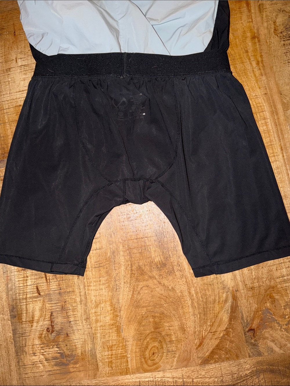 Men's Two-Tone Athletic Running Shorts in Black & White - Picture 5 of 7